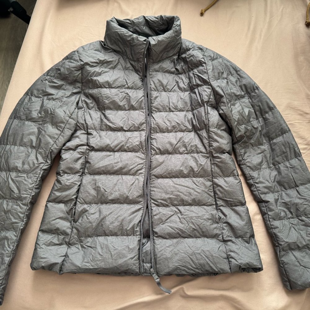 Uniqlo Ultra Light Down Jacket